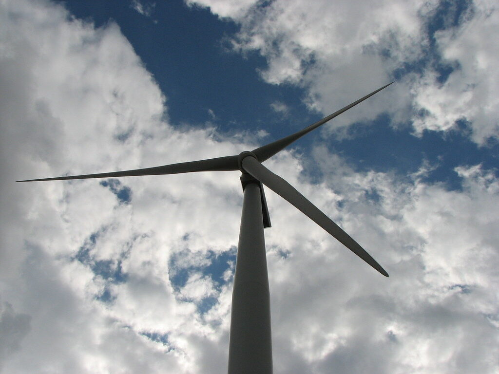 The Gulliver wind turbine at Lowestoft Ness